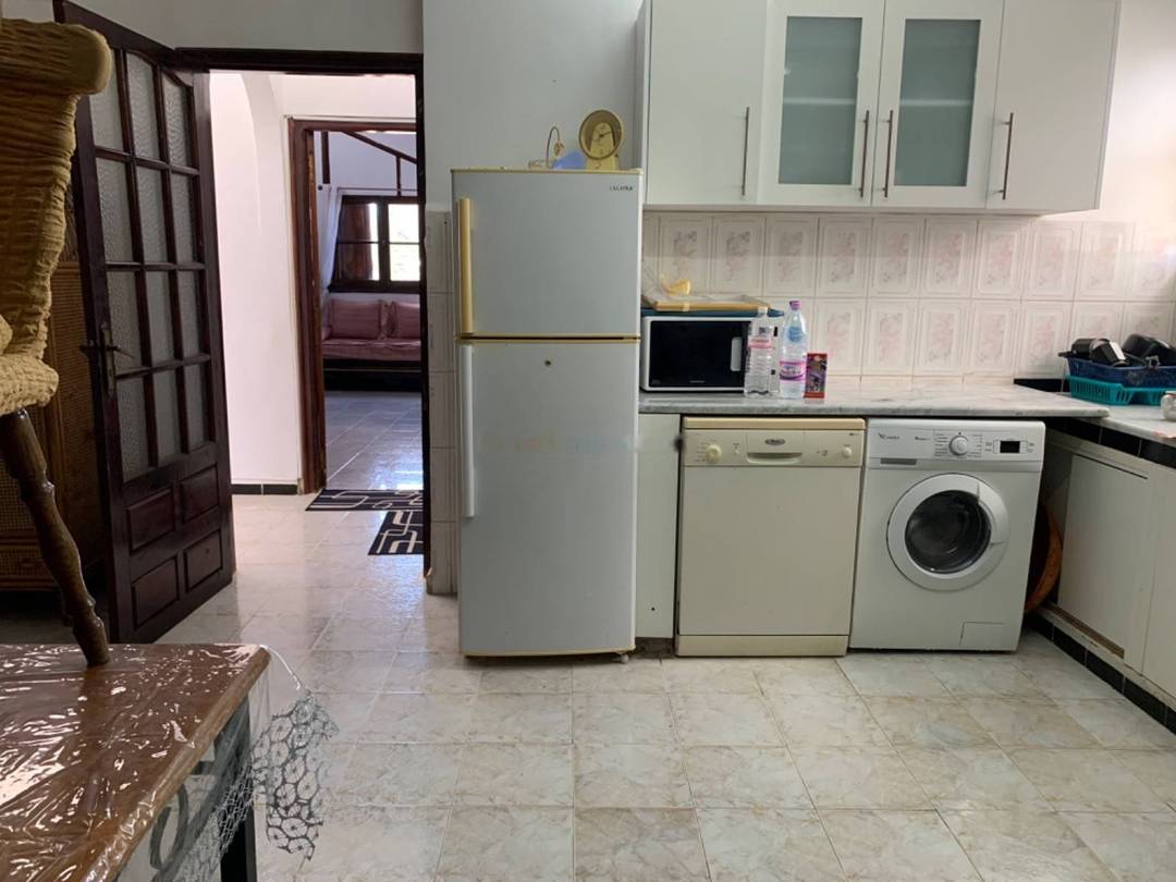 Location Niveau de villa F2 Hydra