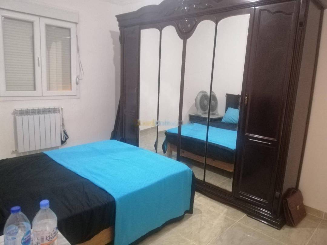 Location saisonnière Appartement F4 Zeralda