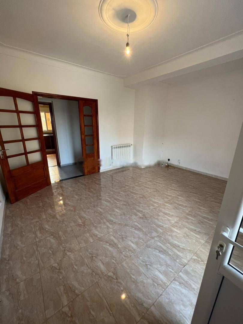 Location Appartement F4 Staoueli