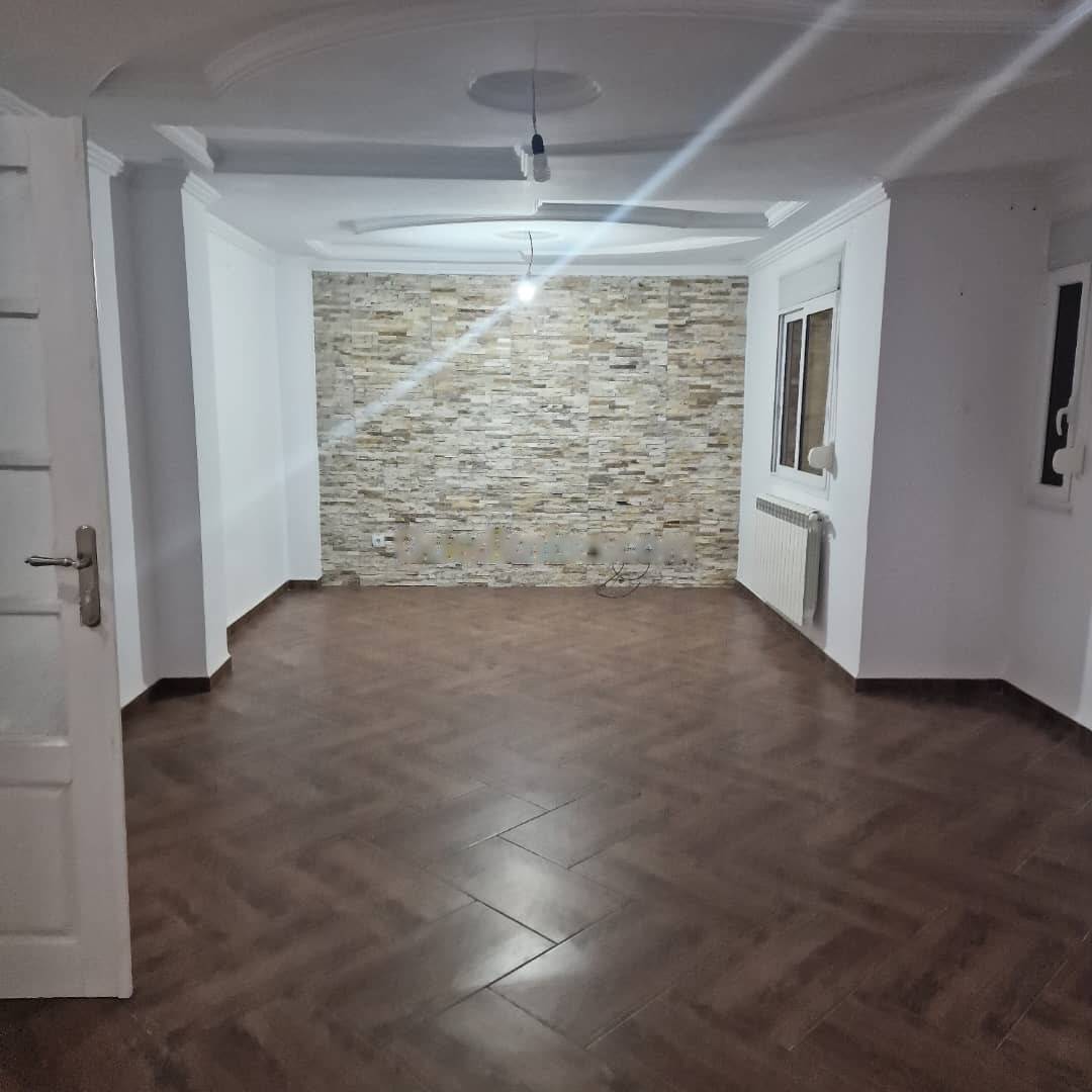 Location Appartement F6 Baba Hassen