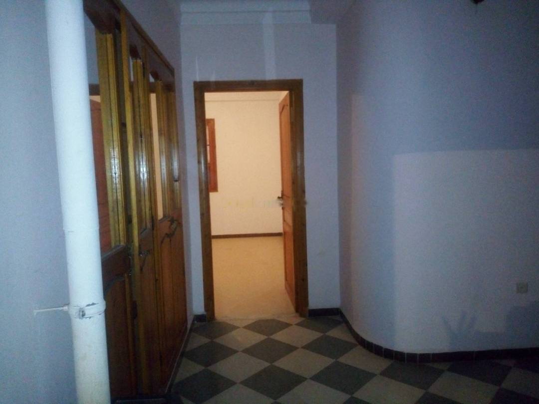 Location Niveau de villa F3 Souidania