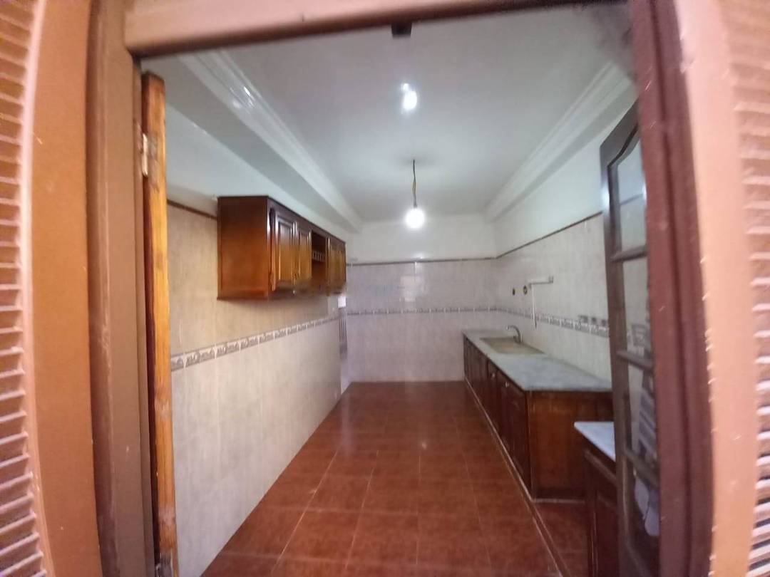 Location Appartement F4 Bab Ezzouar