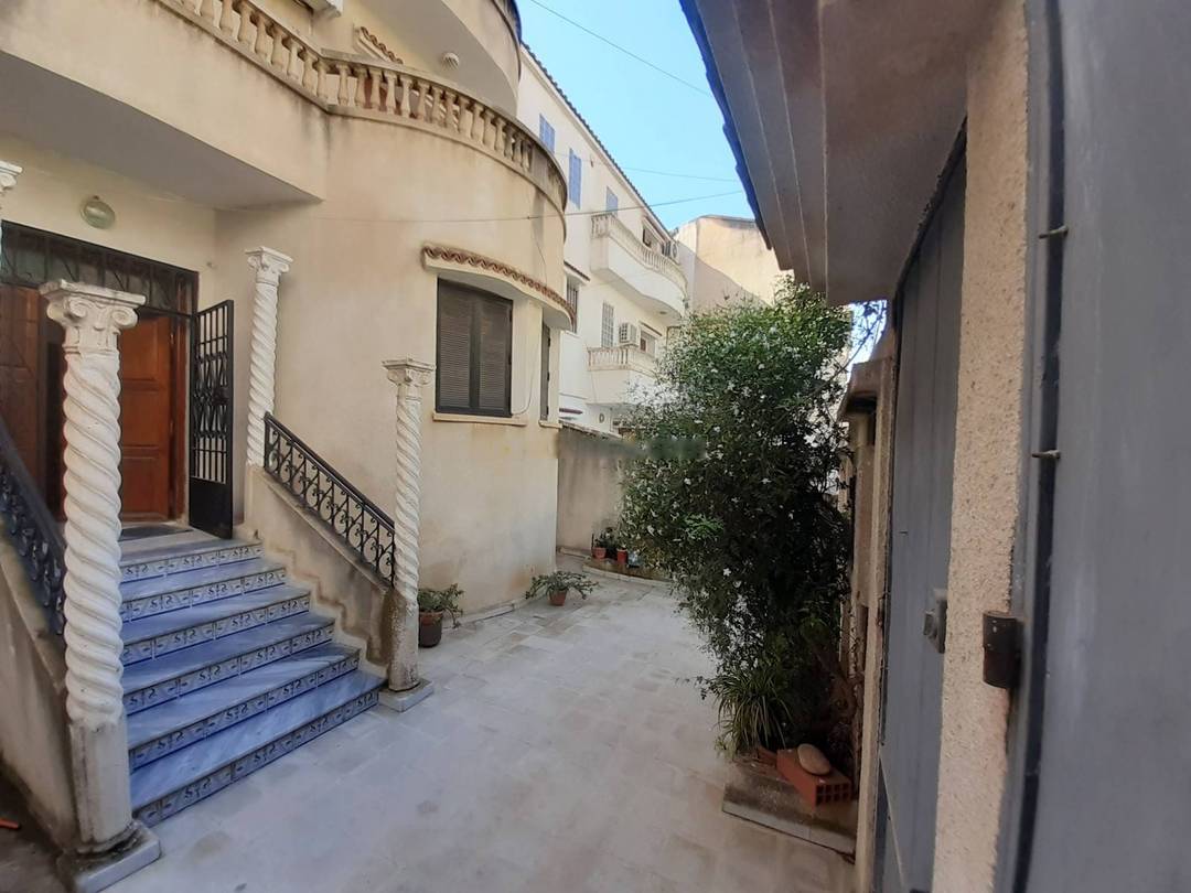 Location Niveau de villa F4 Baba Hassen