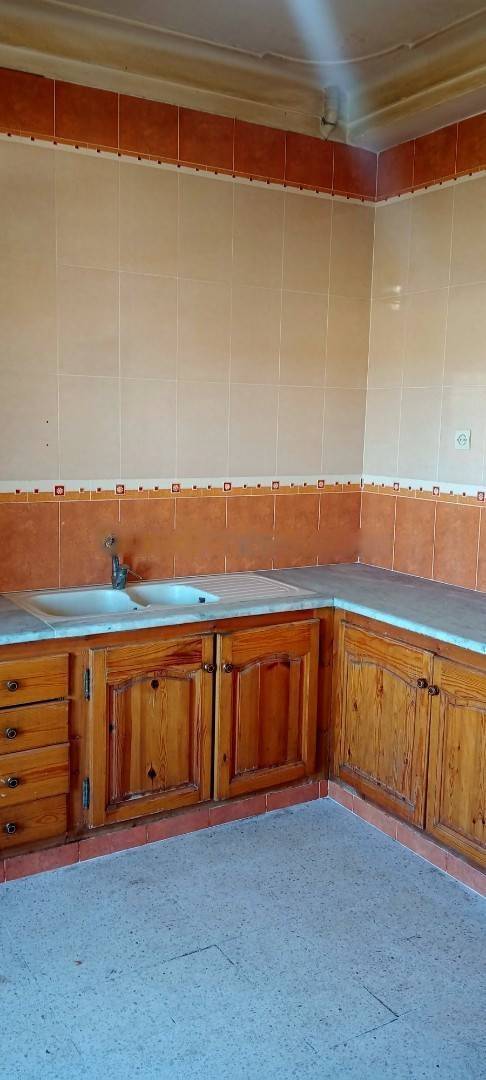 Location Appartement F4 Oued Smar
