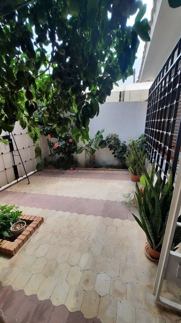 Location Villa Reghaia