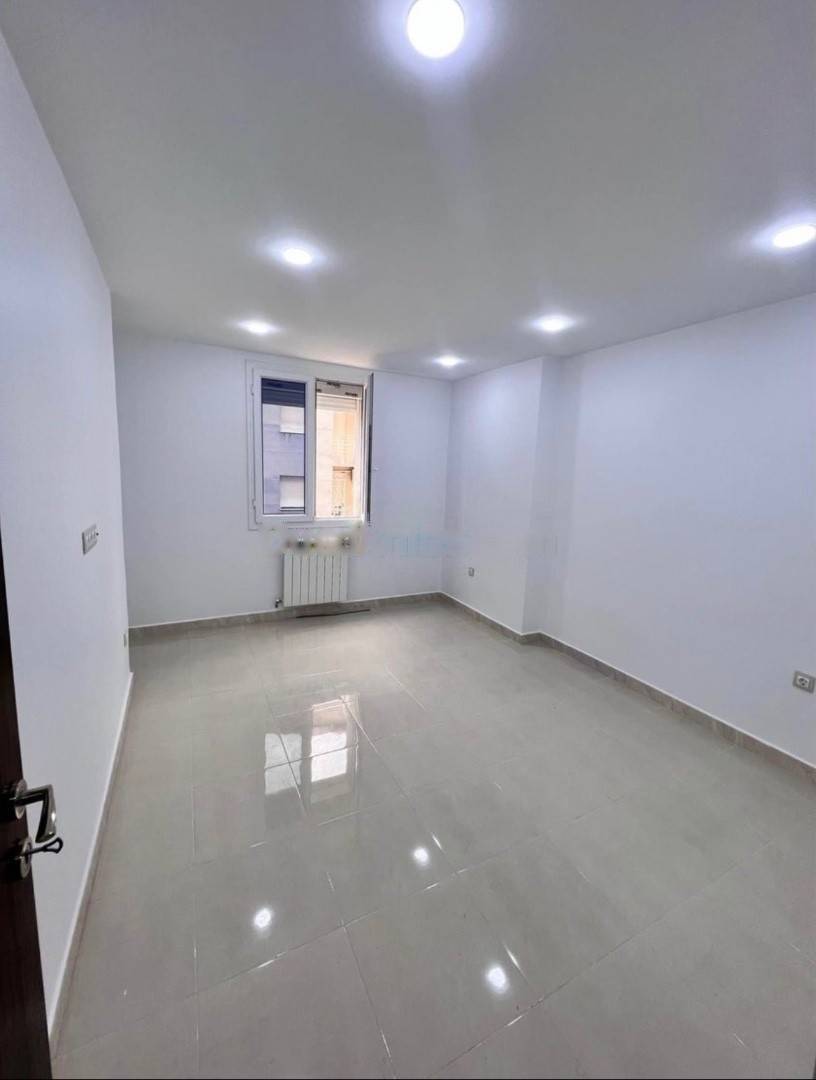 Vente Appartement F3 El Achour