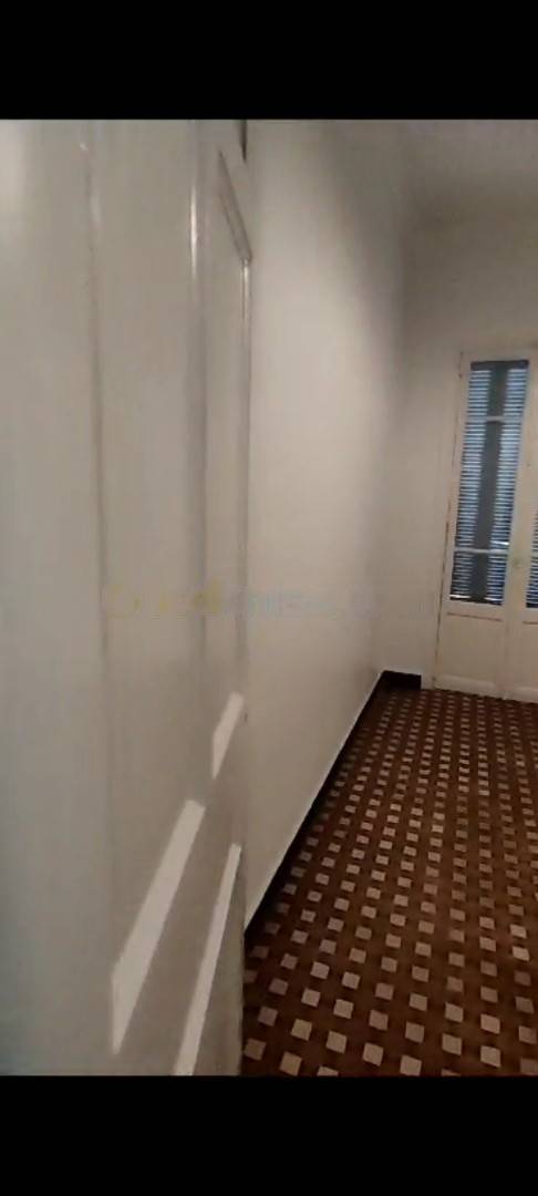 Vente Appartement F3 Hussein Dey