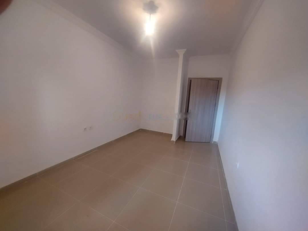 Location Appartement F5 Ain Benian