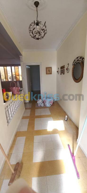 Location Appartement F4 Bir Mourad Rais