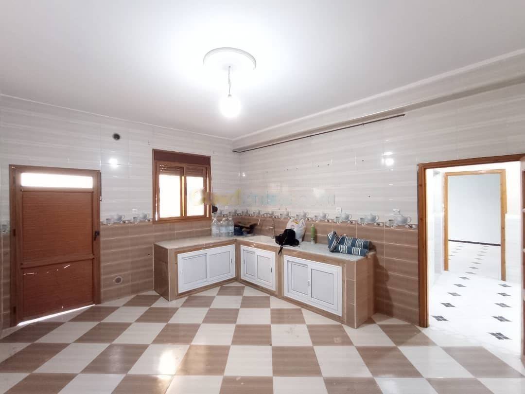 Location Niveau de villa F4 Bab Ezzouar