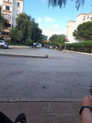 Location Local F1 Kouba