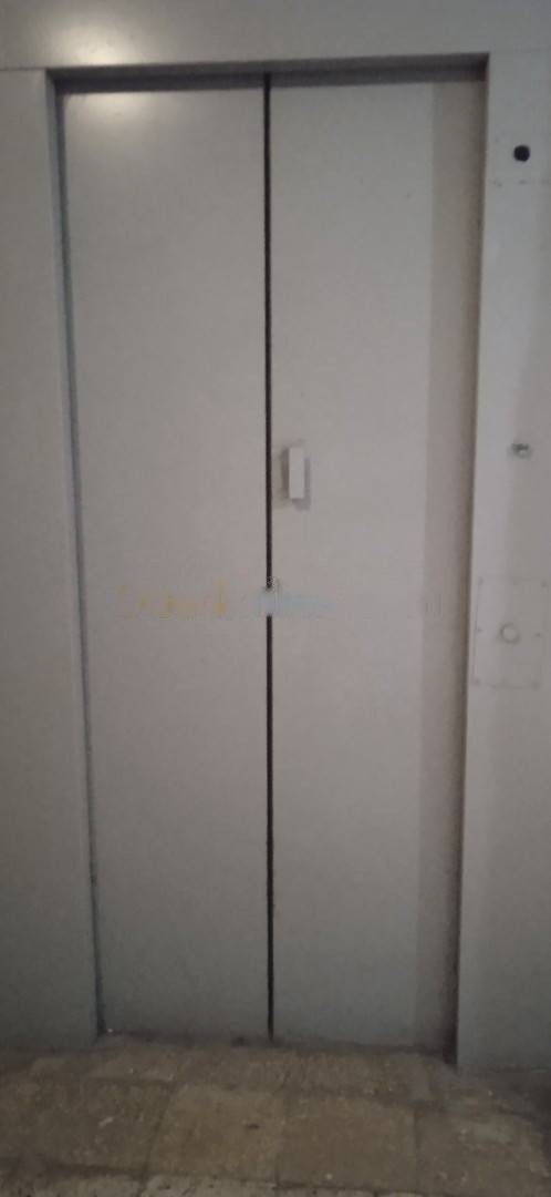 Vente Appartement F3 Bab Ezzouar