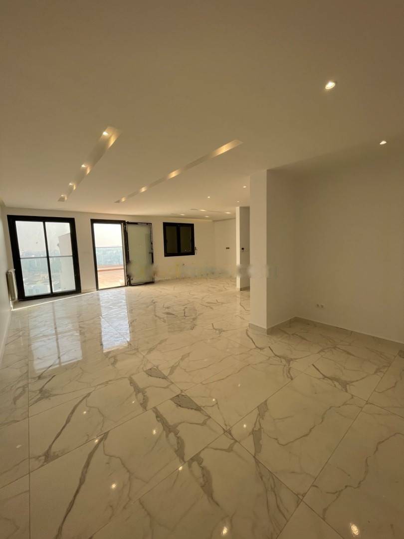 Location Appartement F5 Dely Ibrahim