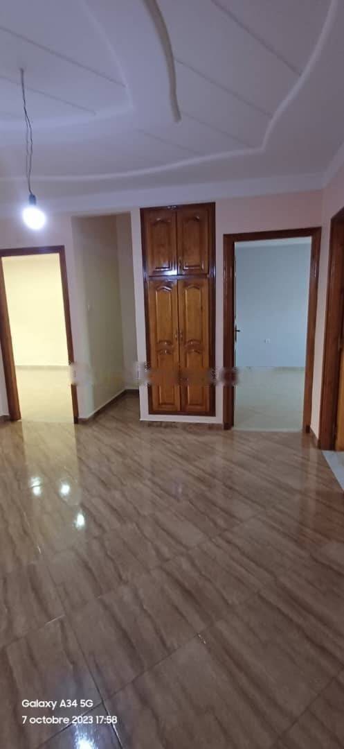 Location Niveau de villa F3 Birkhadem