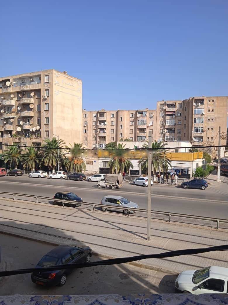 Location Appartement F3 El Harrach