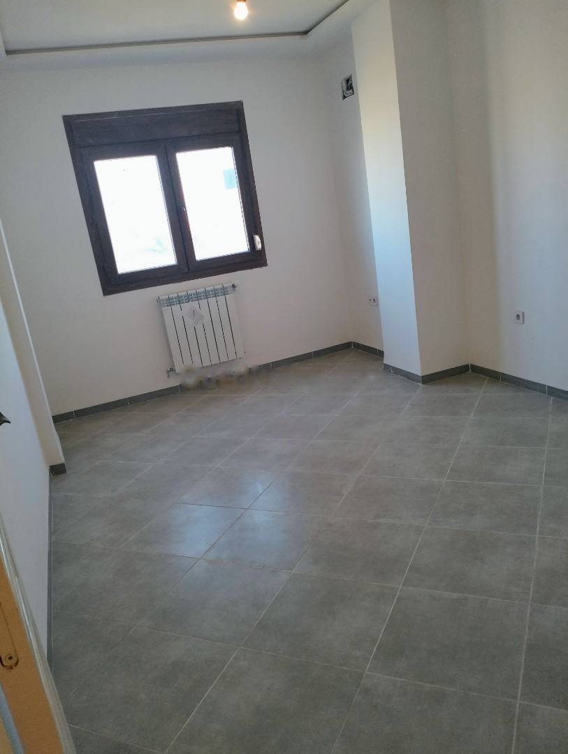 Location Appartement F4 Birkhadem