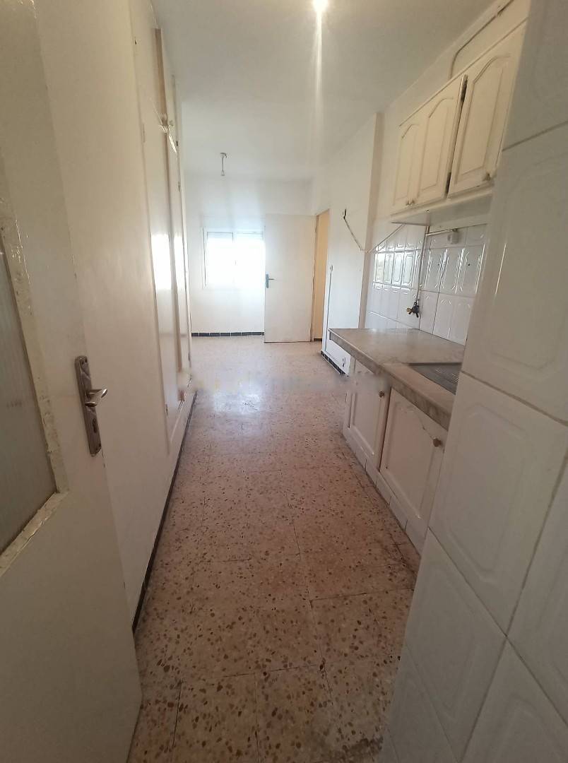 Location Appartement F4 El Achour