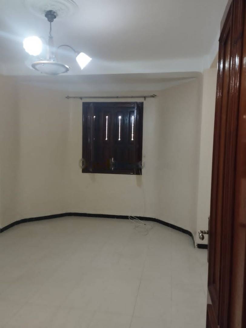 Location Appartement F3 Djasr Kasentina