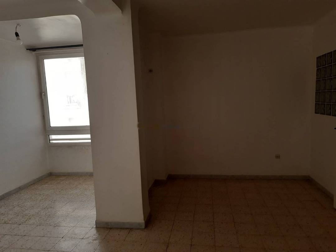 Location Appartement F3 Baba Hassen