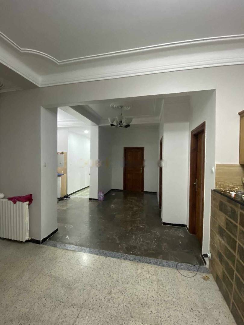 Location Niveau de villa F4 Dar El Beida