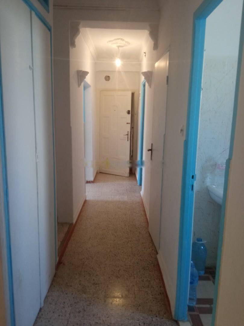 Location Appartement F4 Bab Ezzouar