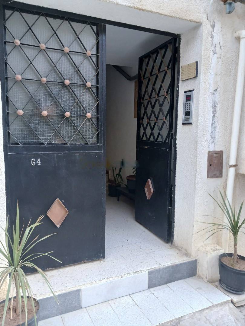 Location Appartement F3 Souidania