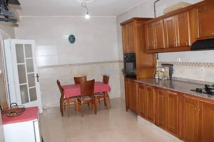 Location saisonnière Niveau de villa F3 Bordj El Bahri