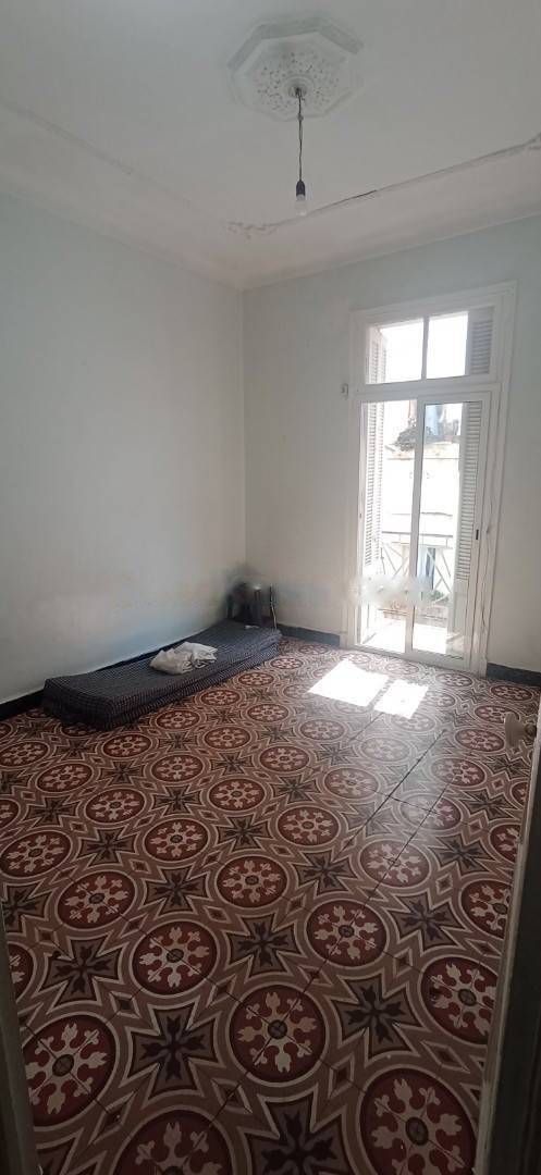 Location Appartement F2 Hussein Dey