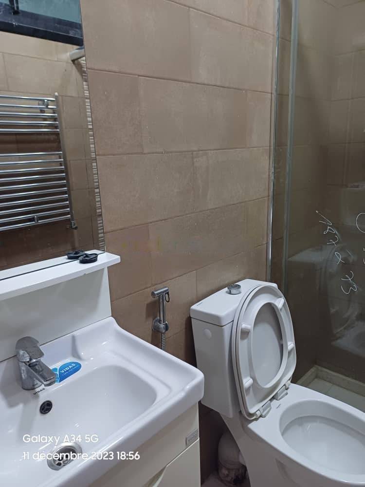 Location Immeuble Djasr Kasentina