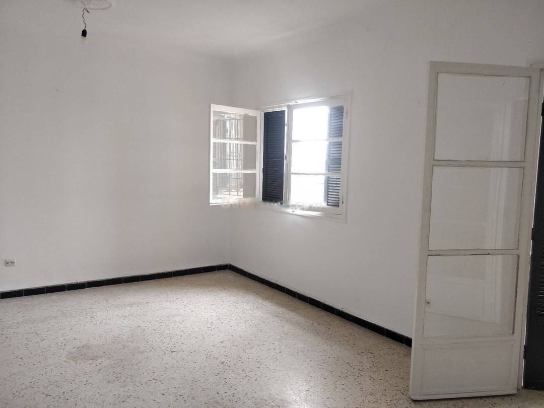 Location Appartement F4 El Achour