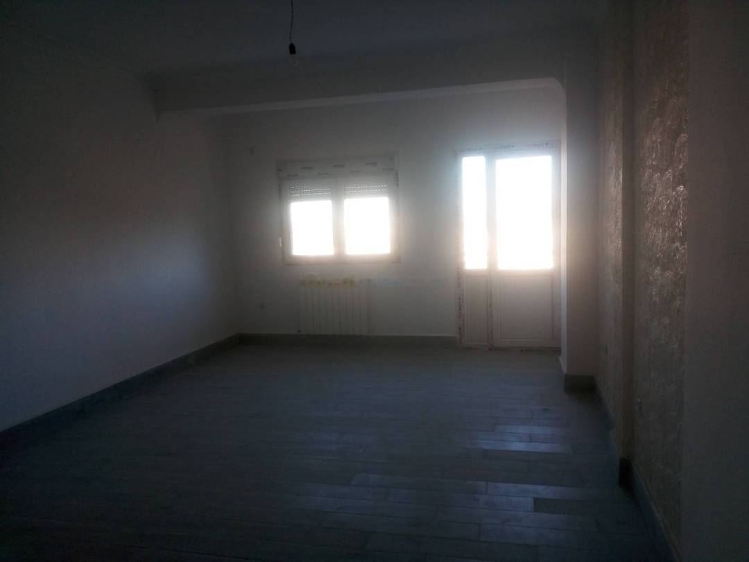 Vente Appartement F4 Souidania