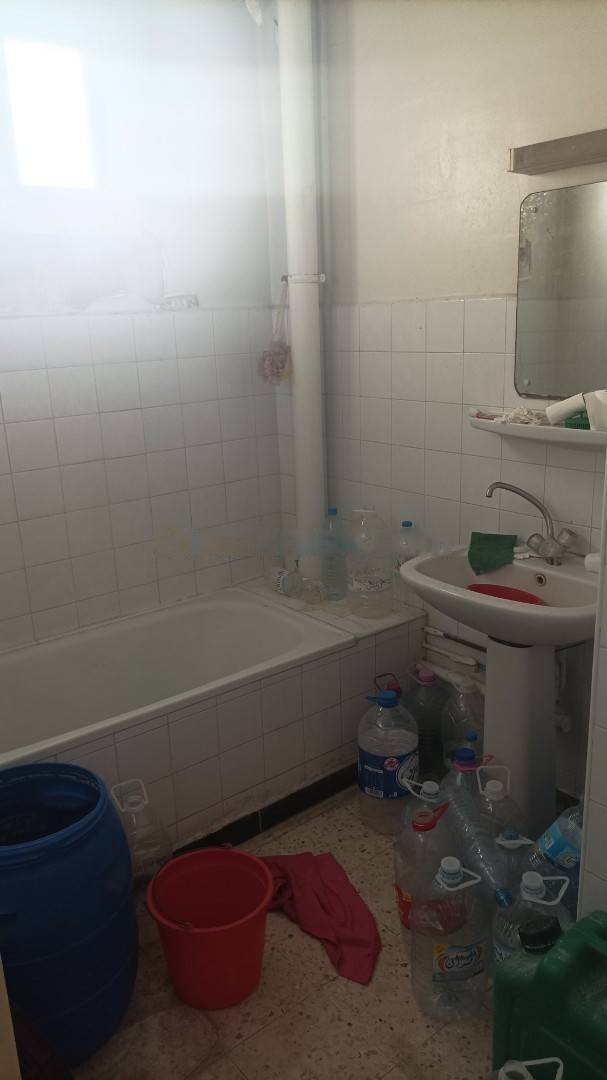 Location Appartement F4 El Achour