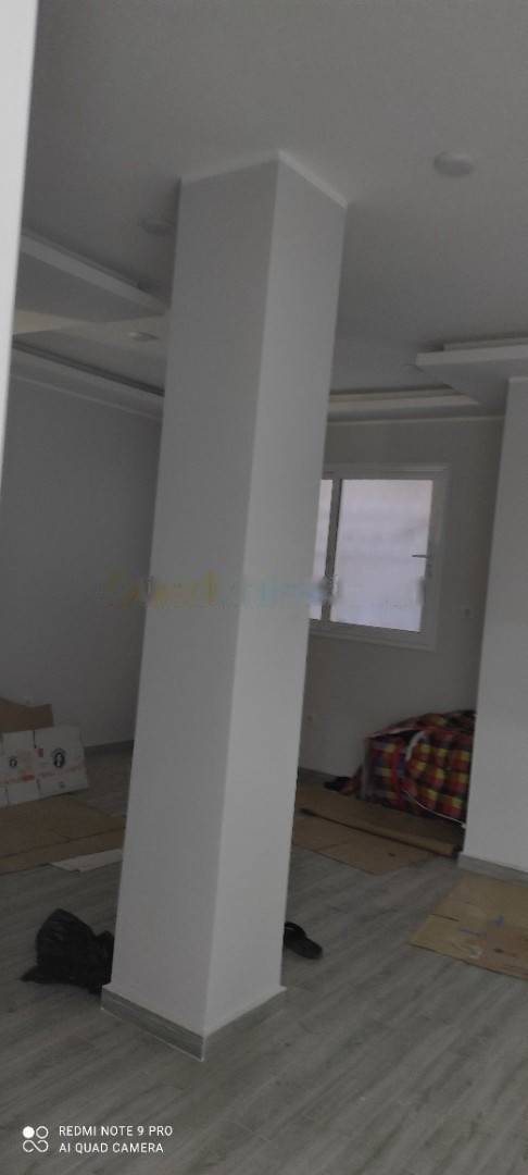 Location Local F3 Bordj El Bahri