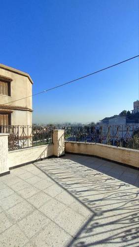 Location Appartement F5 Birkhadem