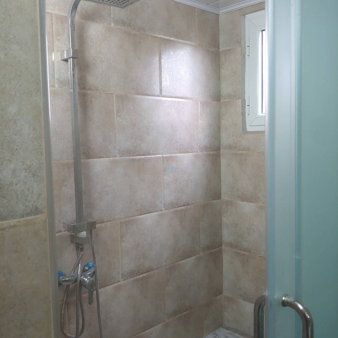 Location Appartement F4 Belouizdad