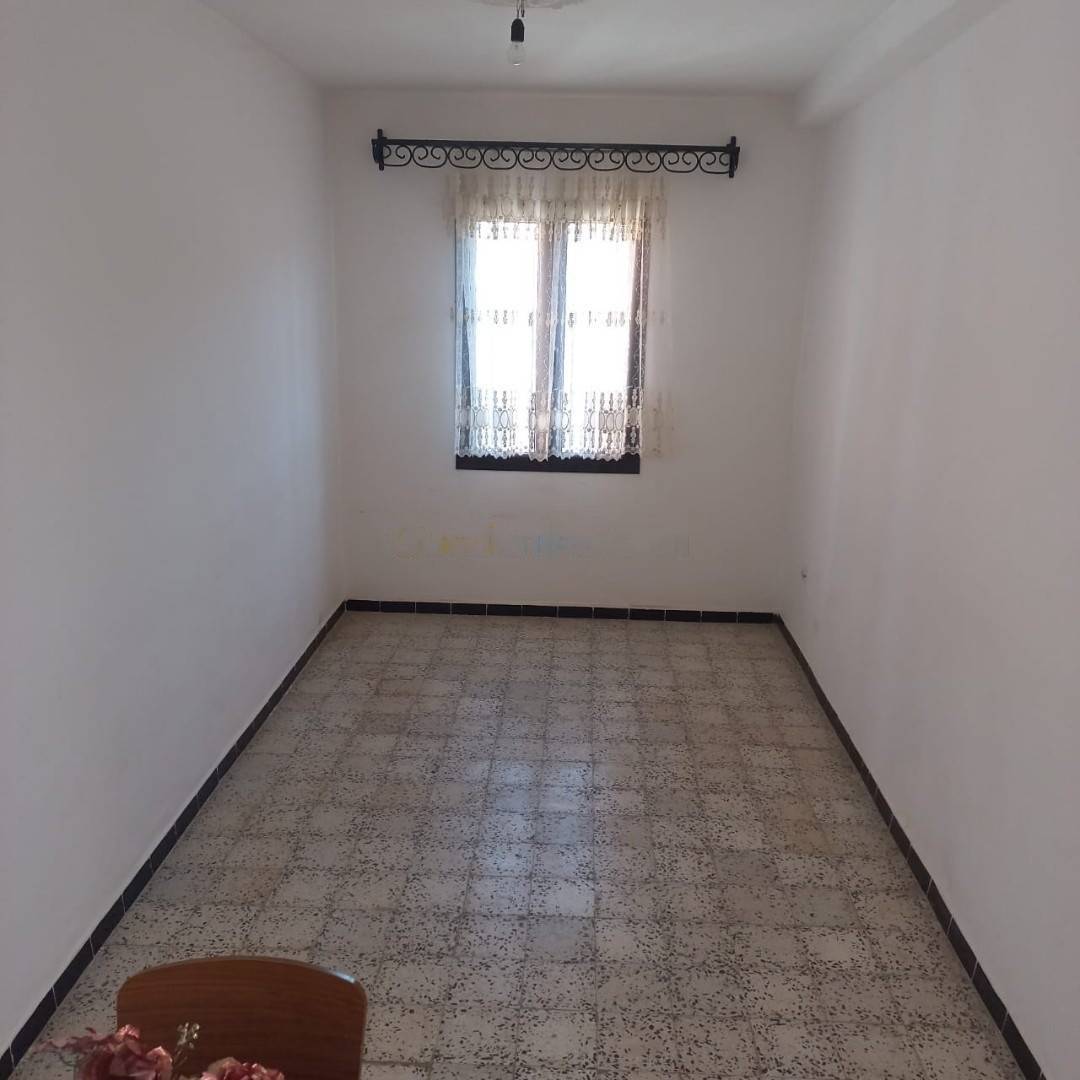 Location Niveau de villa F2 Bordj El Bahri