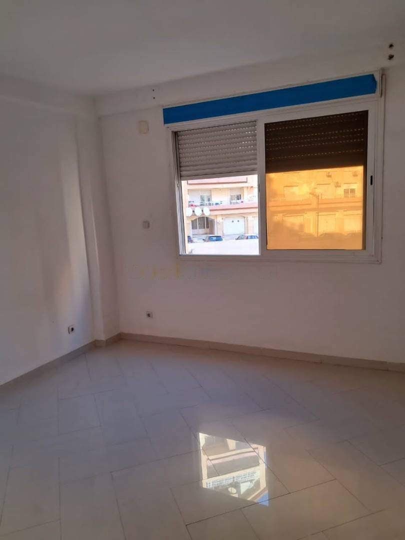 Location Appartement F3 El Achour