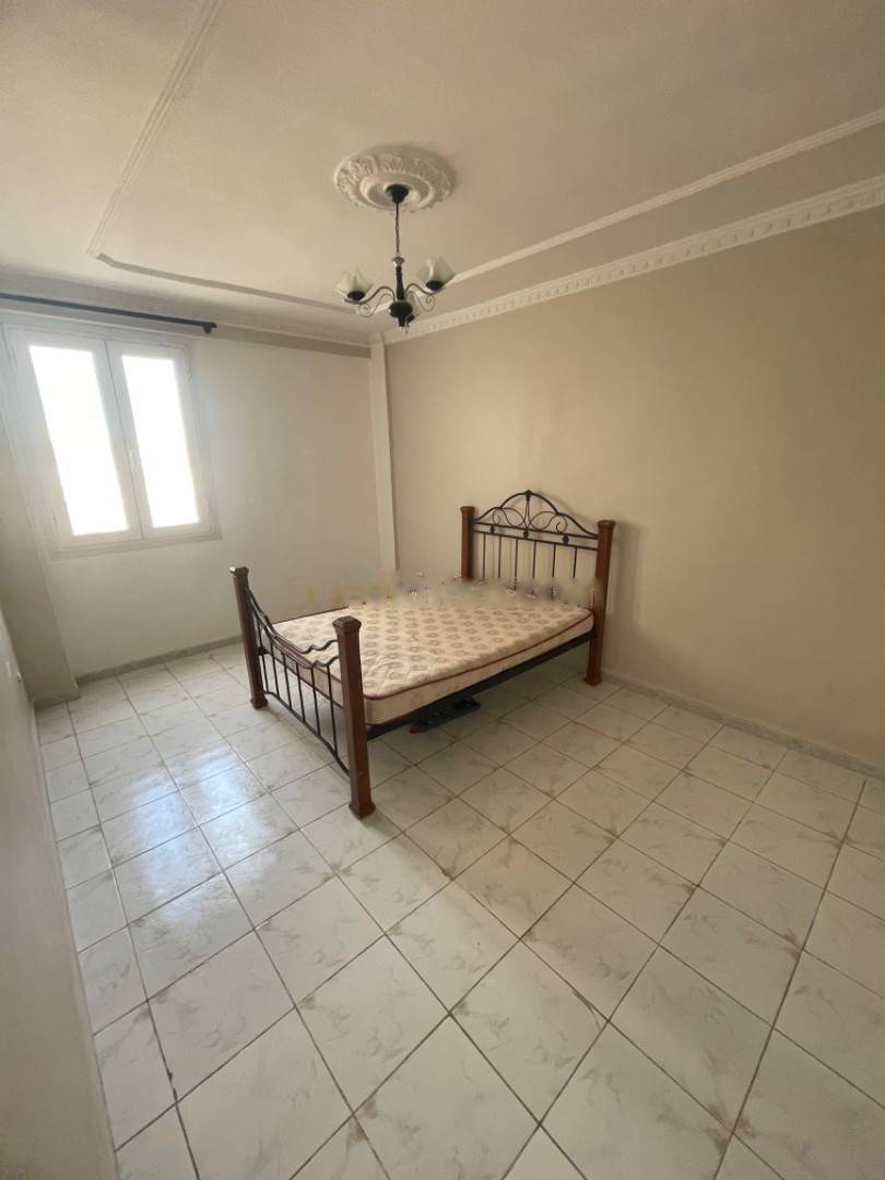 Location Appartement F4 Bir Mourad Rais