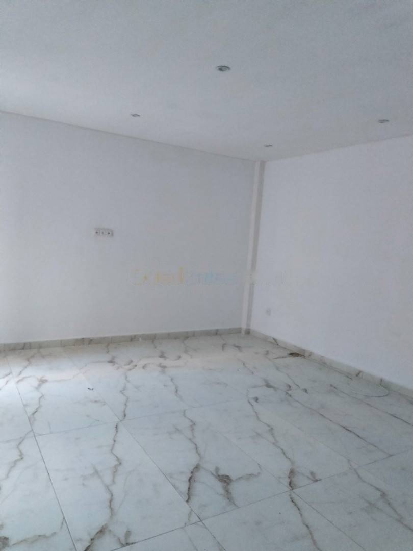 Vente Appartement F3 Dely Ibrahim