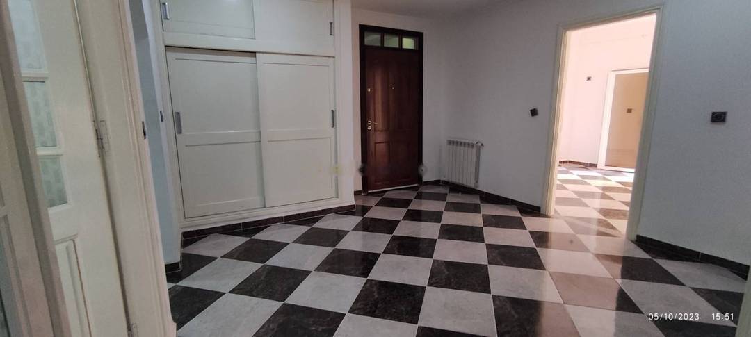 Location Appartement Souidania