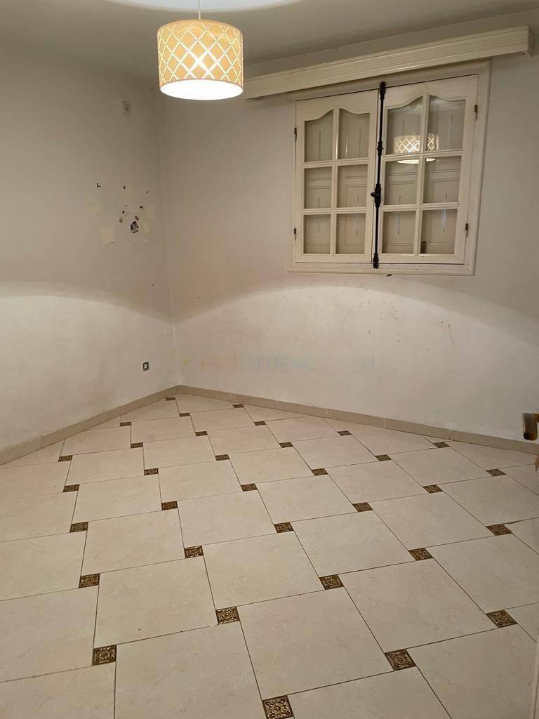 Location Niveau de villa F3 Birkhadem