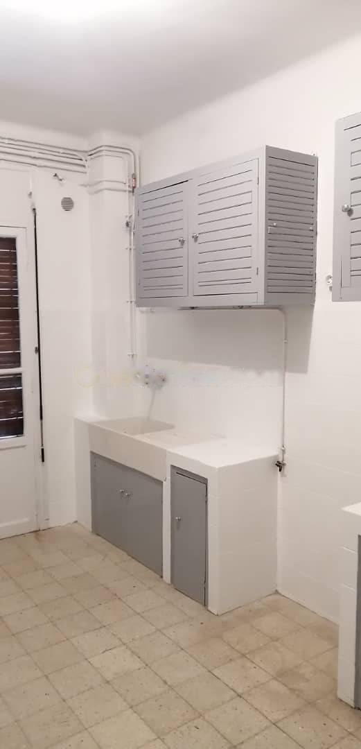 Location Appartement F4 El Biar