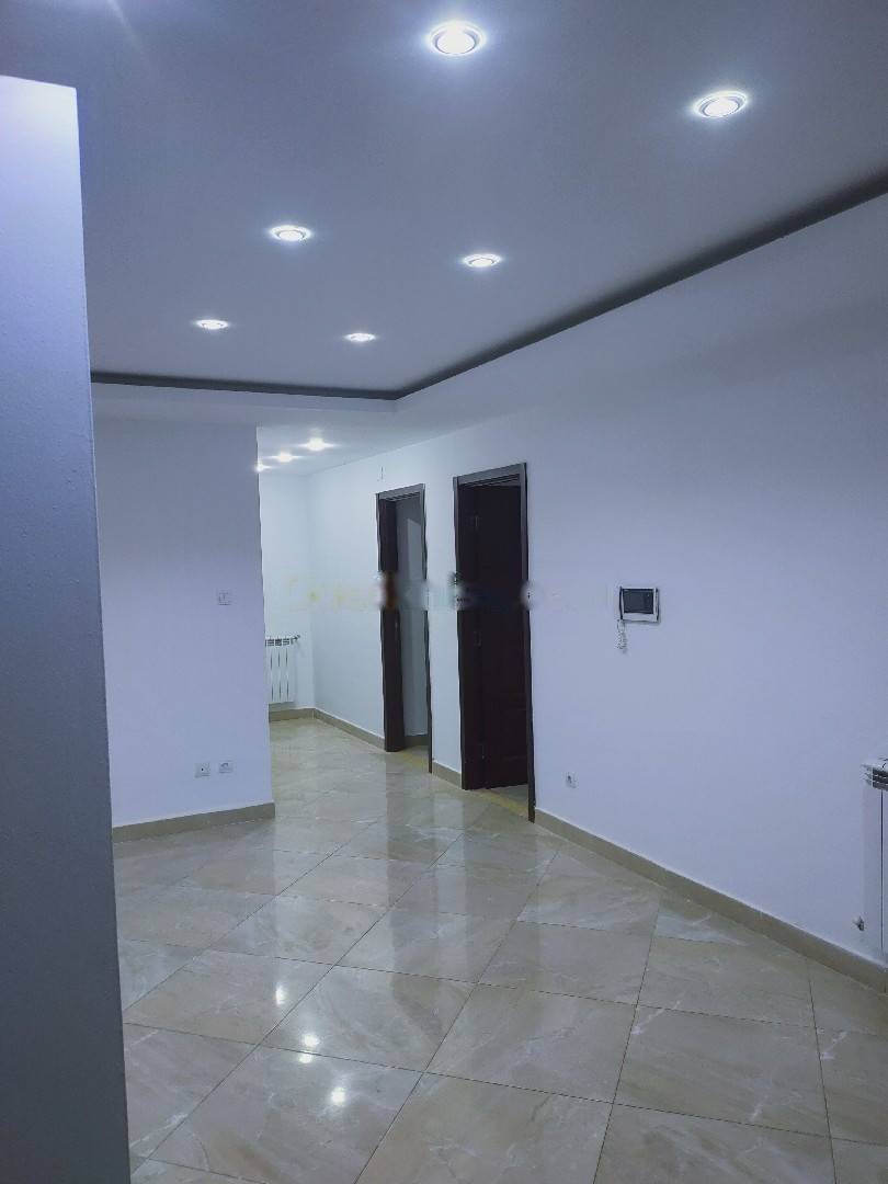 Location Appartement F5 Hussein Dey