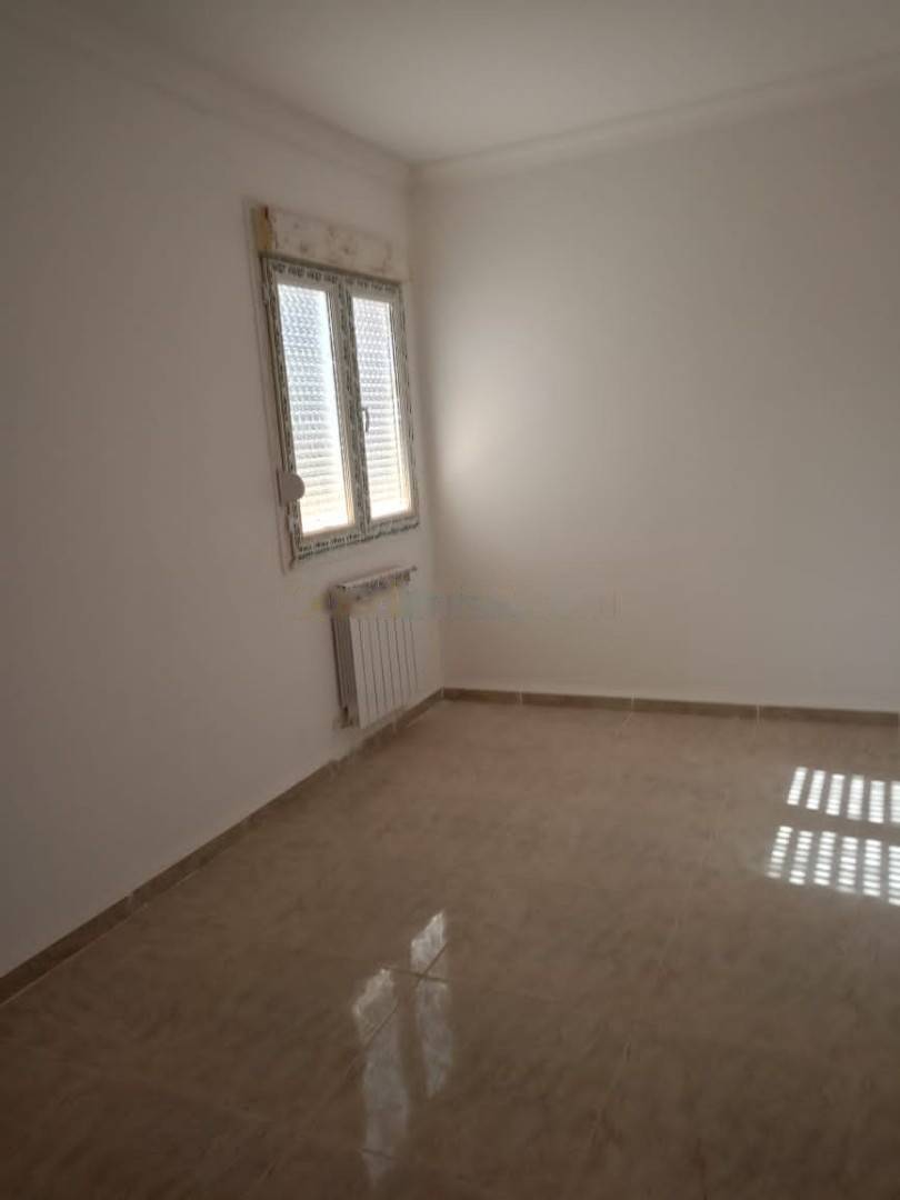 Location Appartement F5 Zeralda