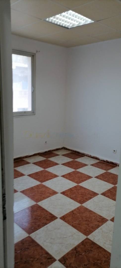 Location Appartement F4 Staoueli