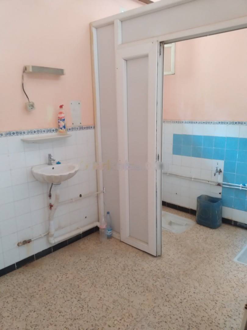 Location Local F0 Reghaia