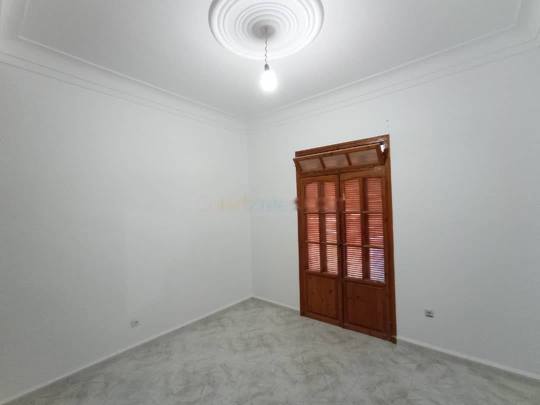 Location Niveau de villa F3 Mohammadia