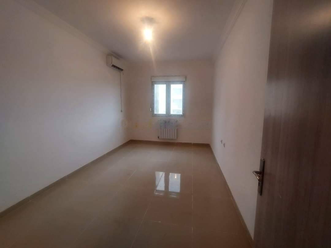 Location Appartement F5 Ain Benian