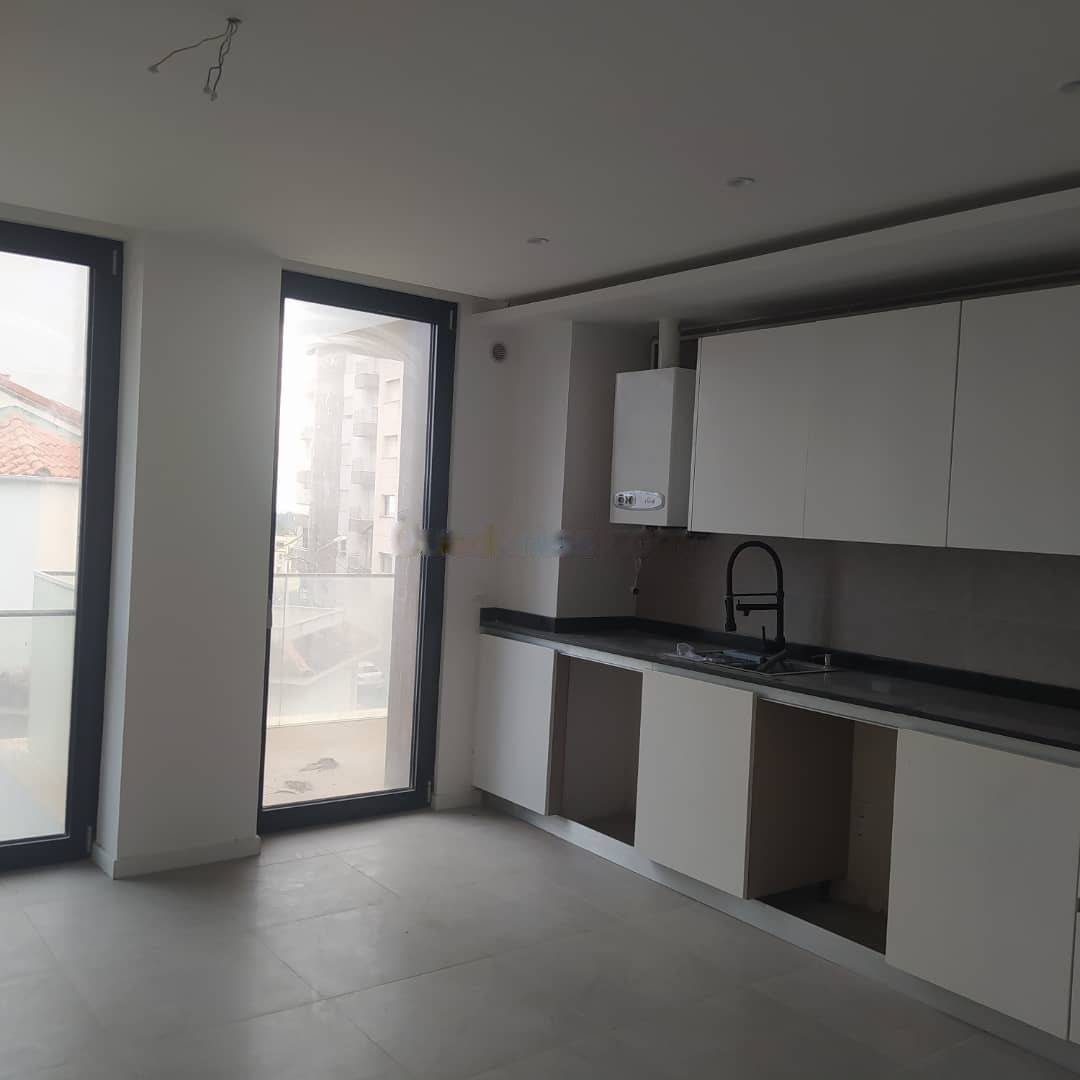 Vente Appartement F4 Hydra