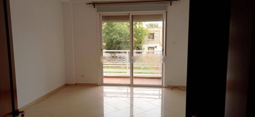 Location Appartement F4 El Achour